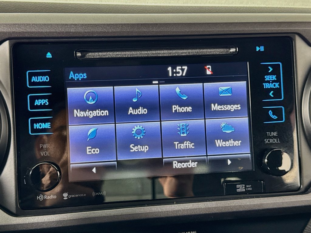 Used 2019 Toyota Tacoma TRD Sport AWD/4WD image 34