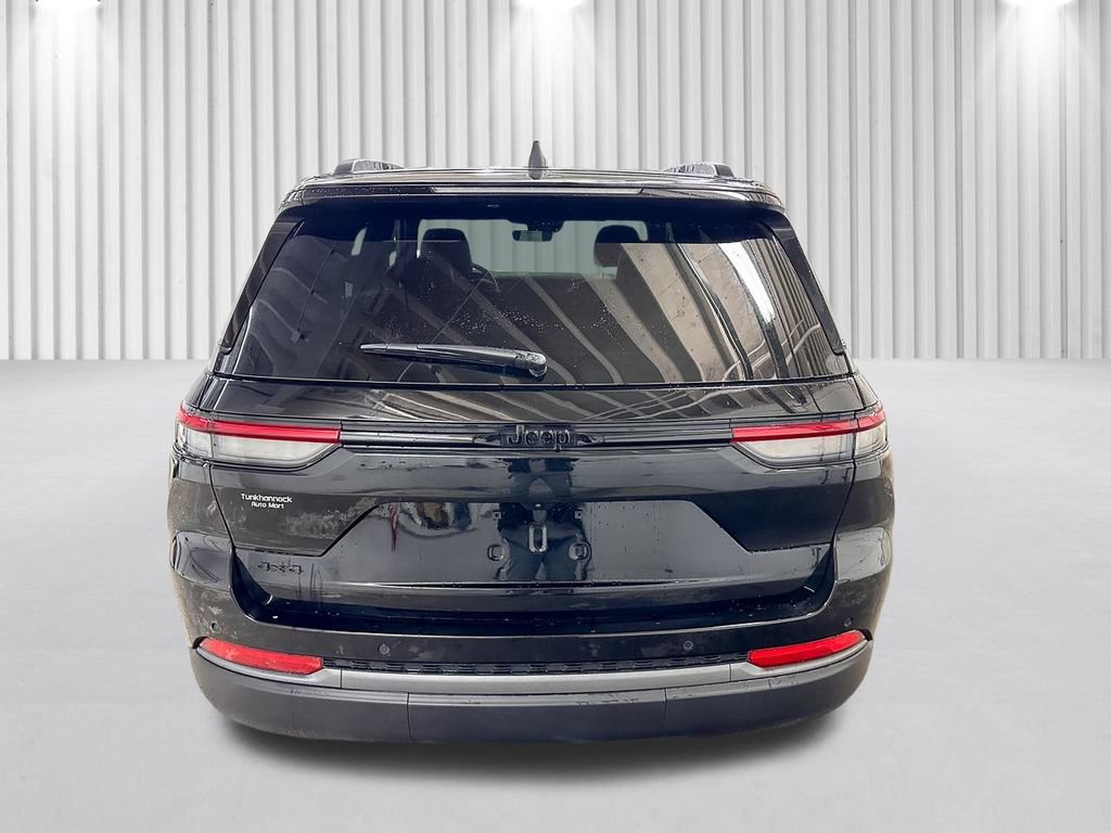 New 2026 Jeep Grand Cherokee Altitude AWD/4WD image 6