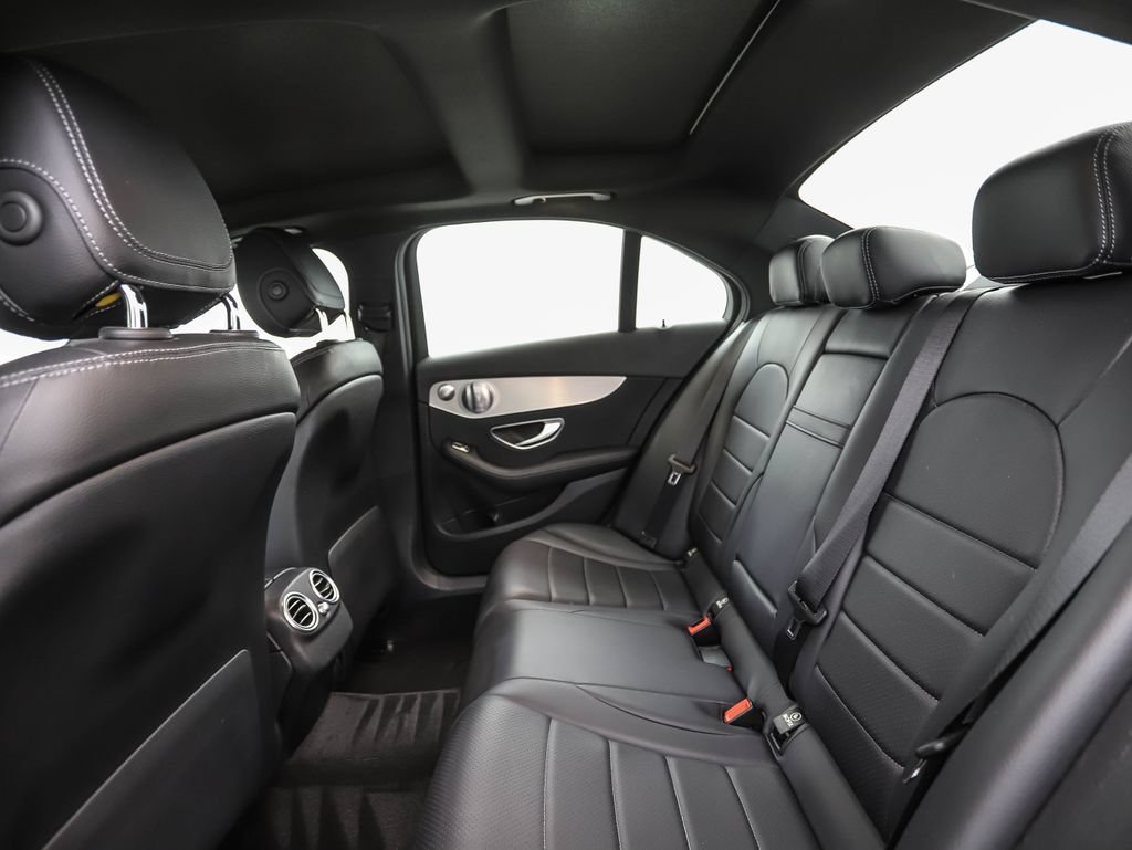Used 2019 Mercedes-Benz C 300 4MATIC Sedan image 22