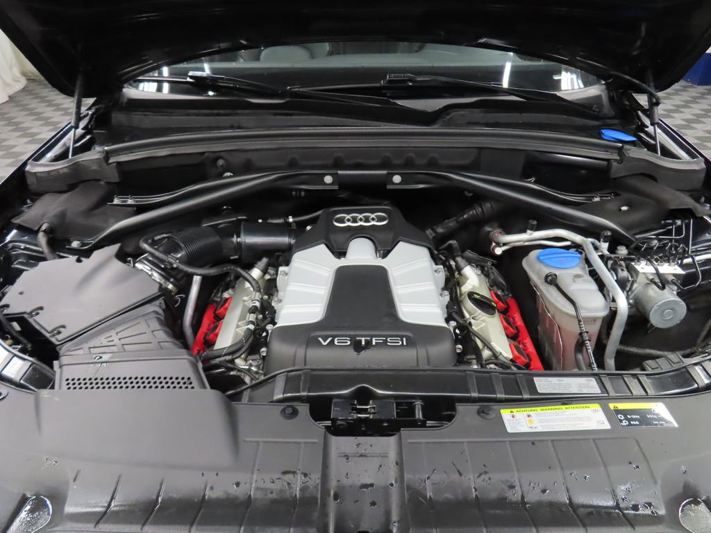 Used 2017 Audi SQ5 Premium Plus w/ Technology Package AWD/4WD image 24