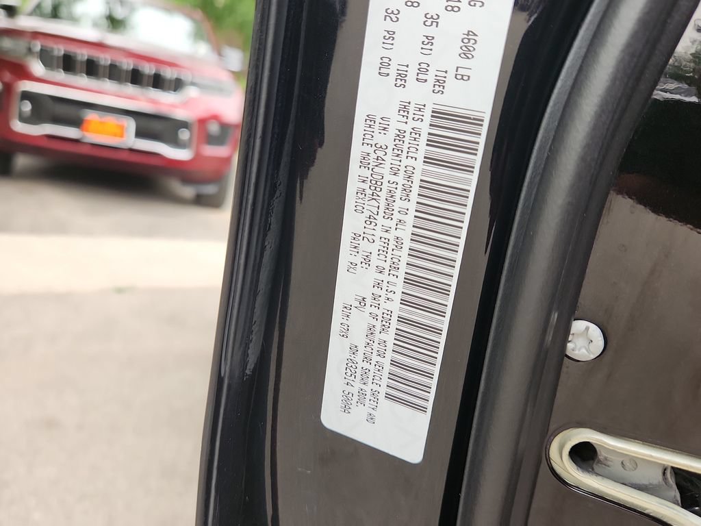 Used 2019 Jeep Compass Latitude AWD/4WD image 13