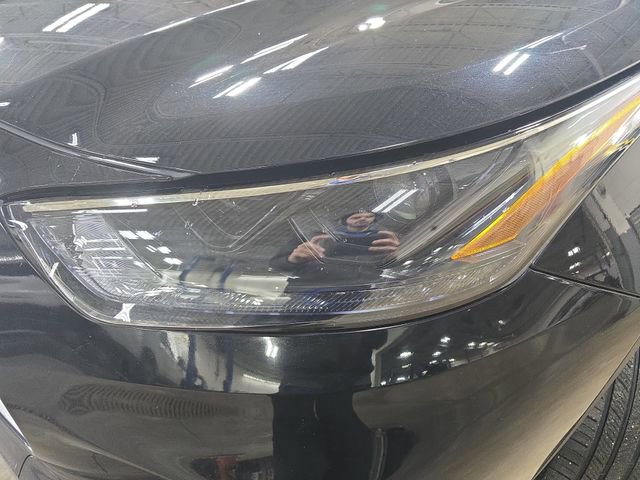 Used 2023 Toyota Highlander XLE image 33