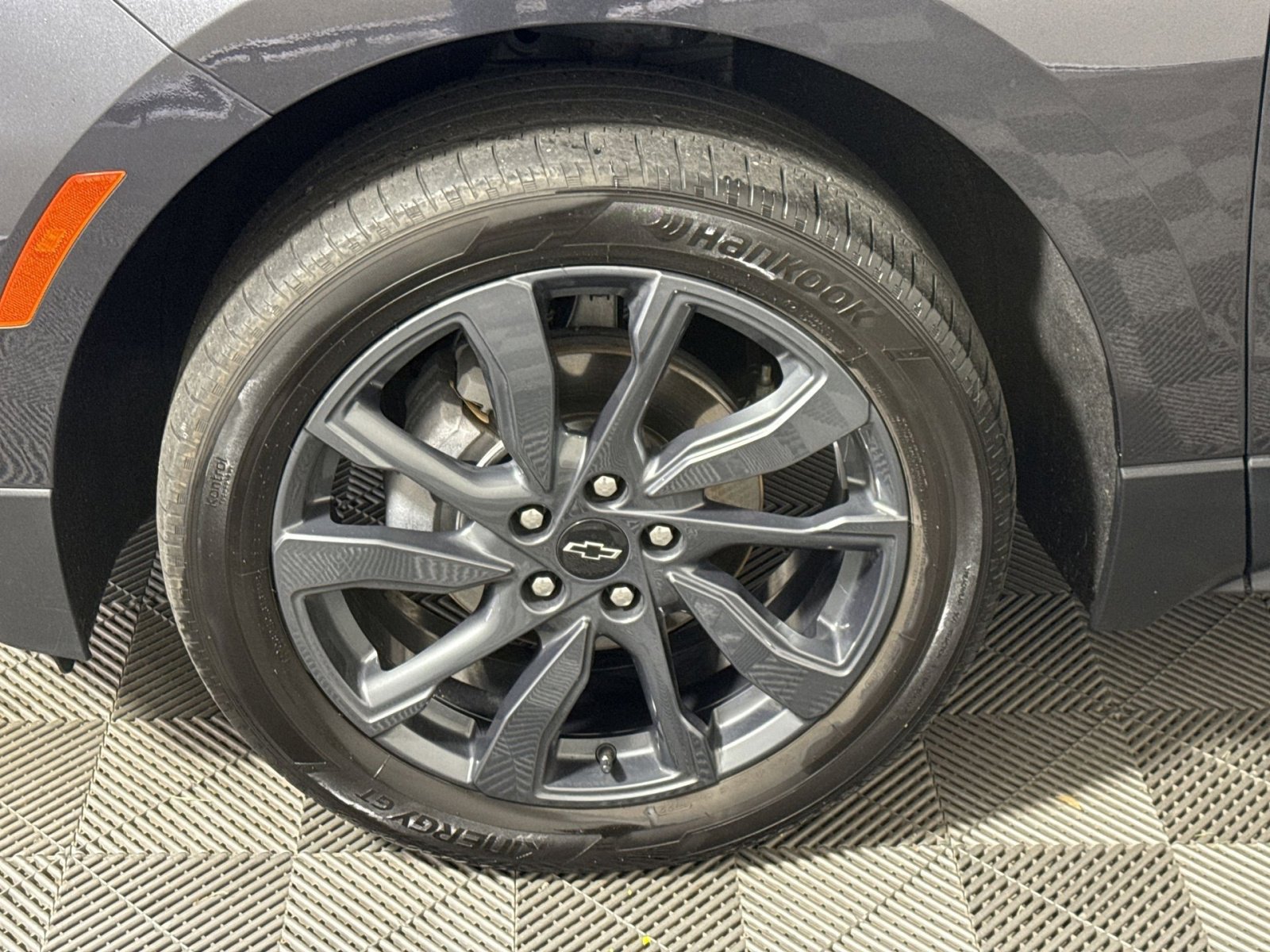 Used 2022 Chevrolet Equinox RS AWD/4WD image 12