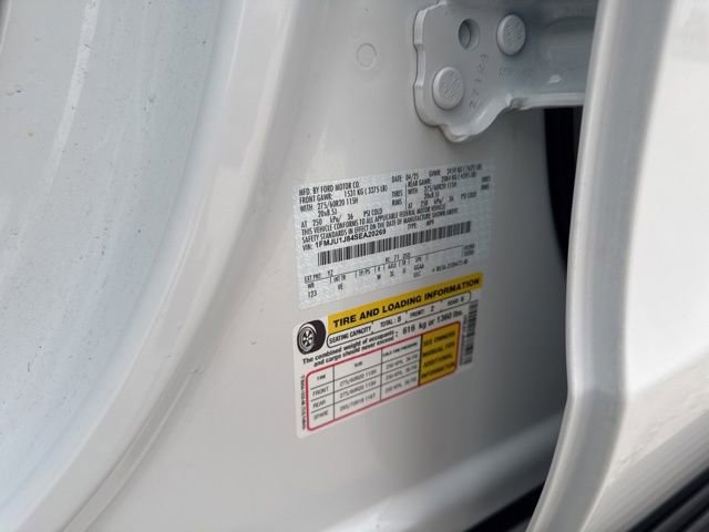 Used 2025 Ford Expedition Active image 29