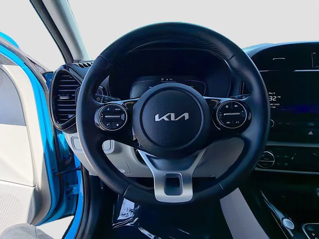 Used 2024 Kia Soul EX FWD image 11