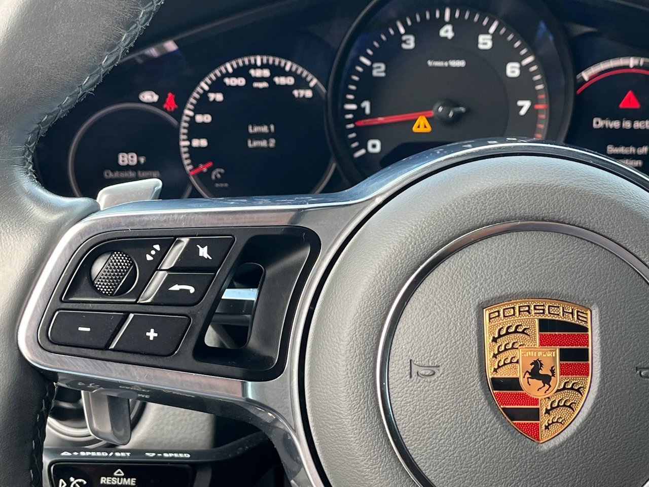Used 2019 Porsche Cayenne AWD/4WD image 19