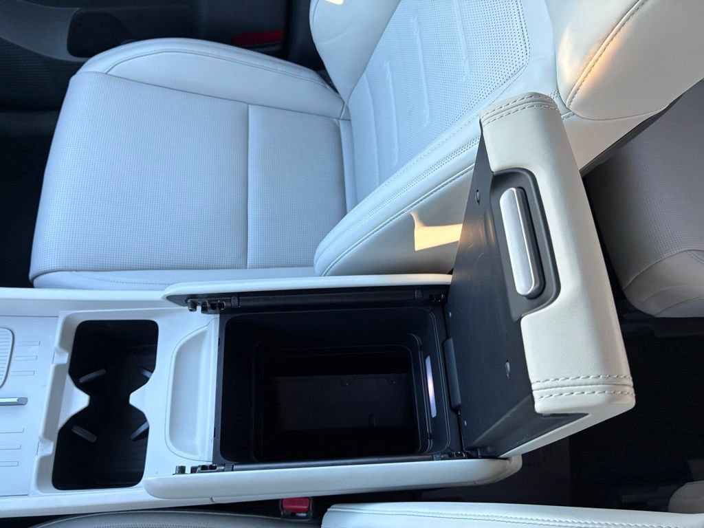 Used 2024 Hyundai Santa Fe Calligraphy image 39