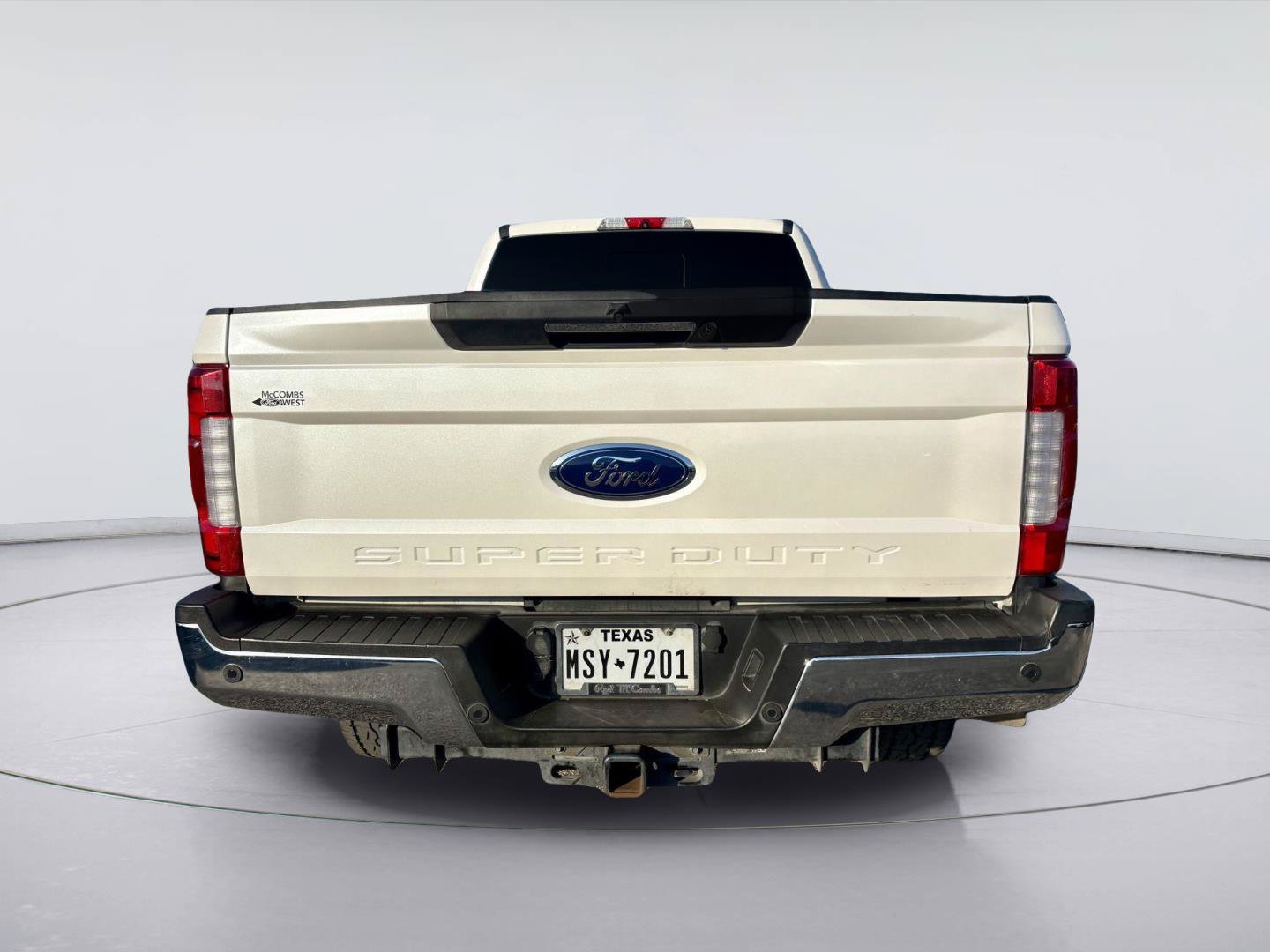 Used 2019 Ford F250 Lariat w/ Lariat Ultimate Package AWD/4WD image 4