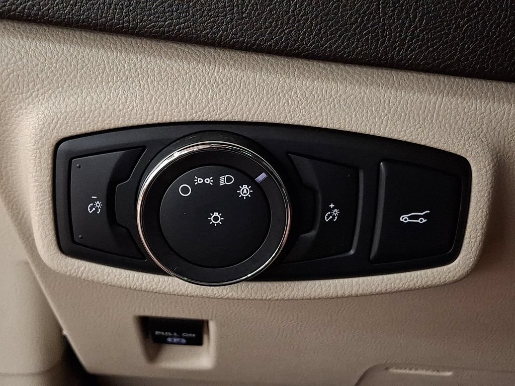 Used 2018 Lincoln MKC Reserve w/ Lincoln MKC Climate Package AWD/4WD image 23