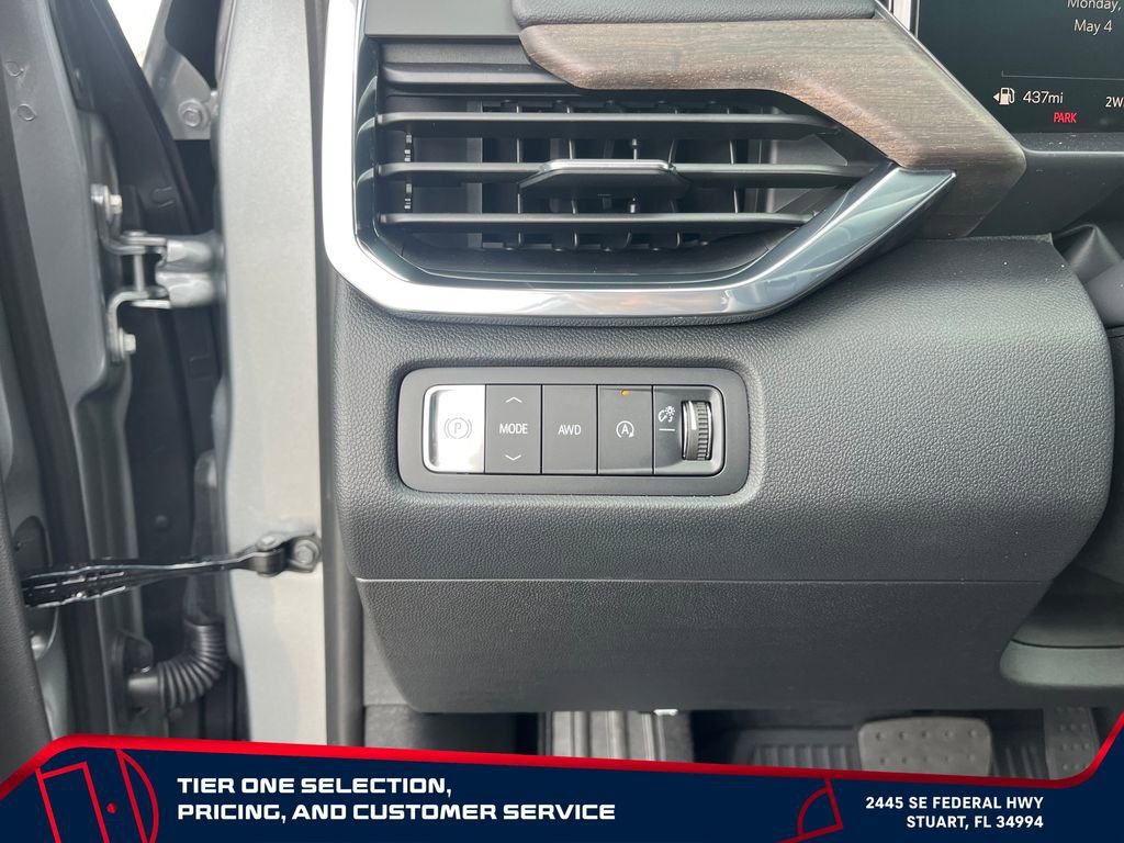 New 2026 GMC Acadia Denali Ultimate w/ LPO, Floor Liner Package AWD/4WD image 25