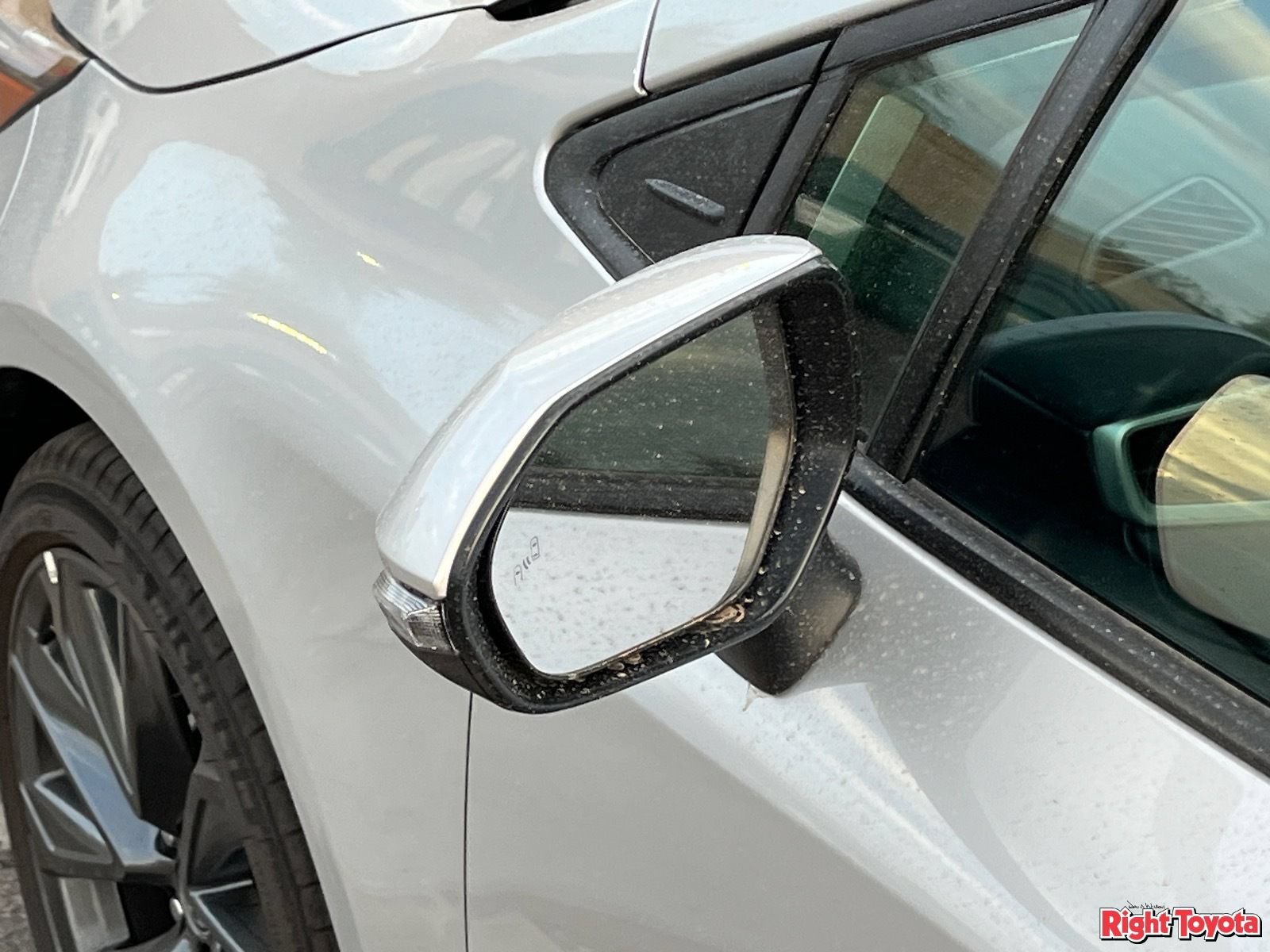 Certified 2026 Toyota Corolla SE w/ SE Package FWD image 9