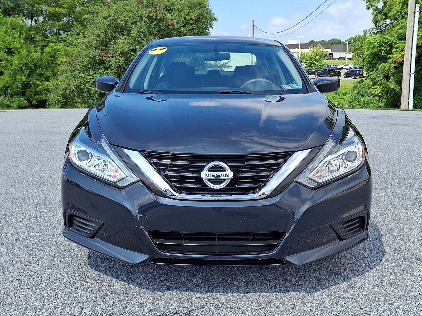 Used 2017 Nissan Altima 2.5 S w/ Power Driver Seat Package FWD image 2