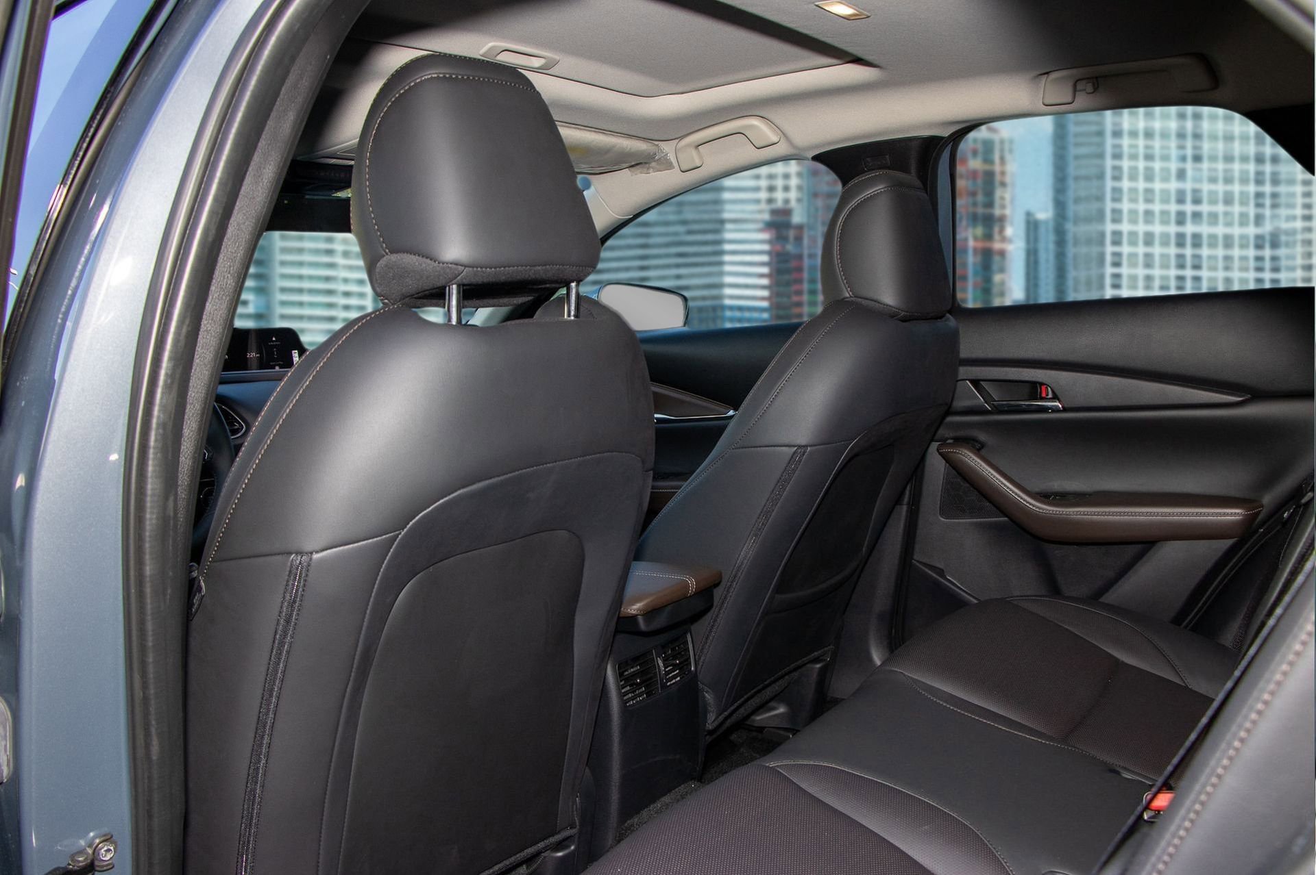 New 2024 MAZDA CX-30 2.5 Turbo w/ Premium Package image 18