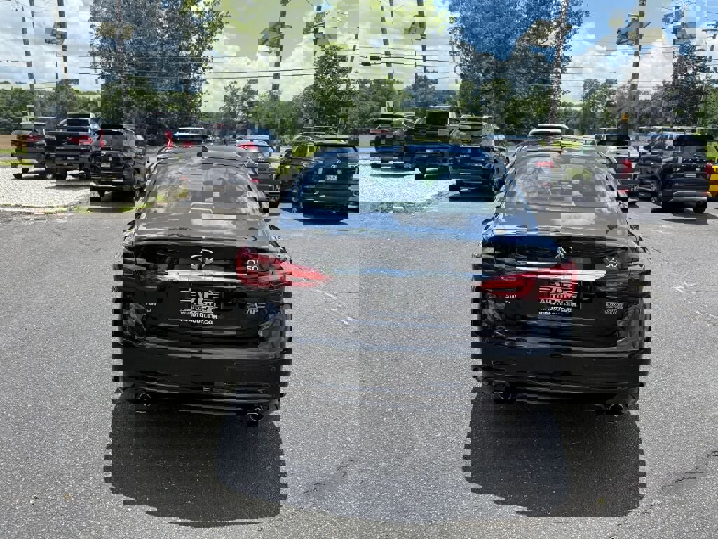 Used 2022 INFINITI Q50 Luxe w/ Cargo Package image 6