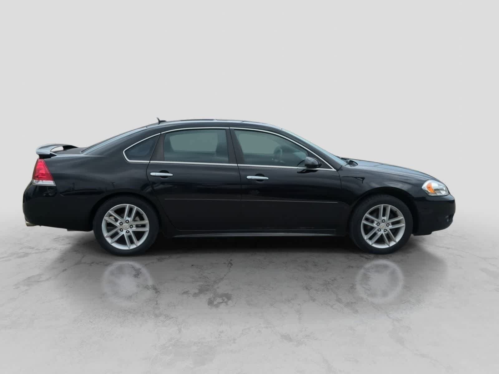 Used 2012 Chevrolet Impala LTZ FWD image 9