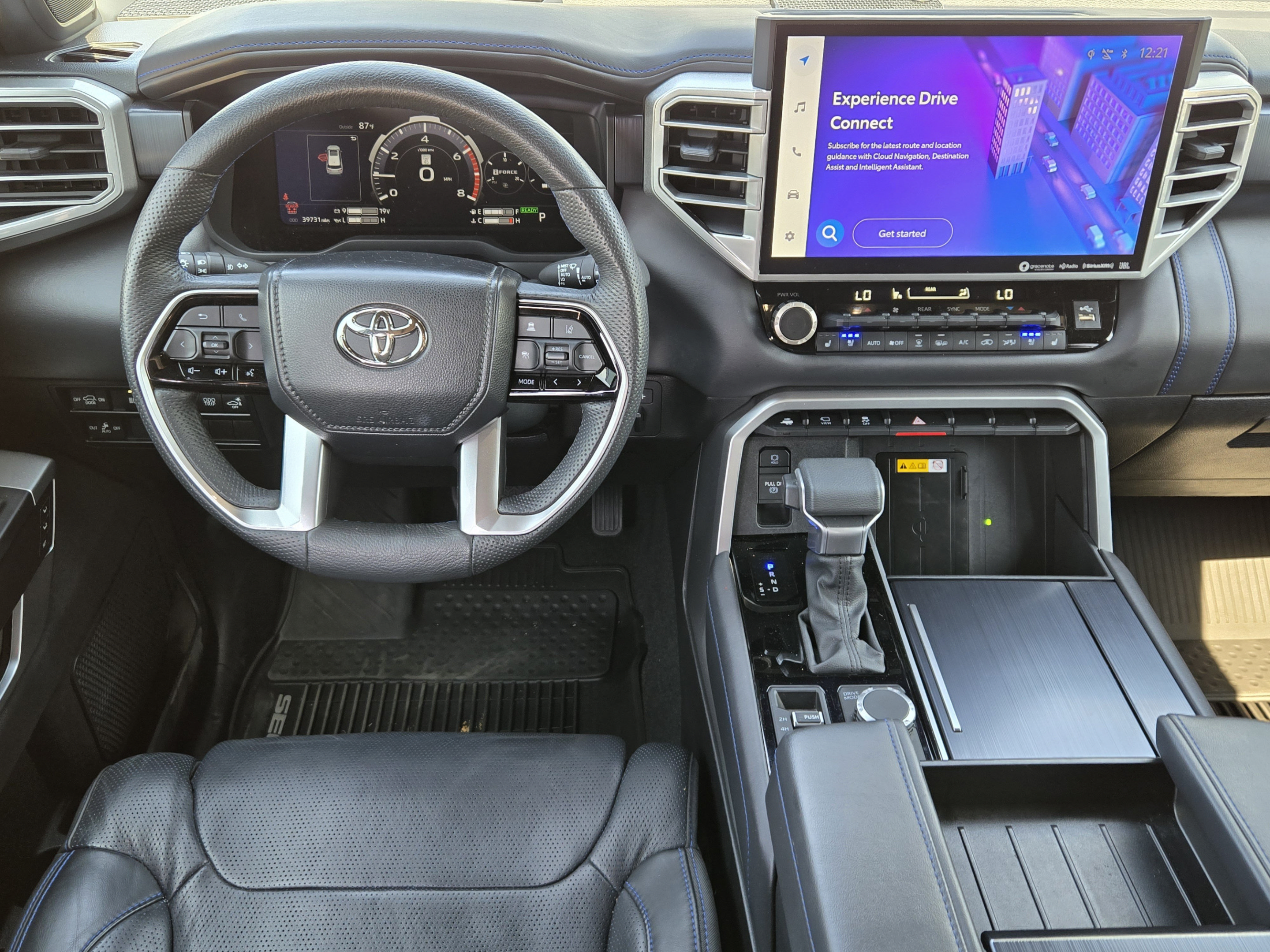 Used 2024 Toyota Sequoia Platinum AWD/4WD image 24