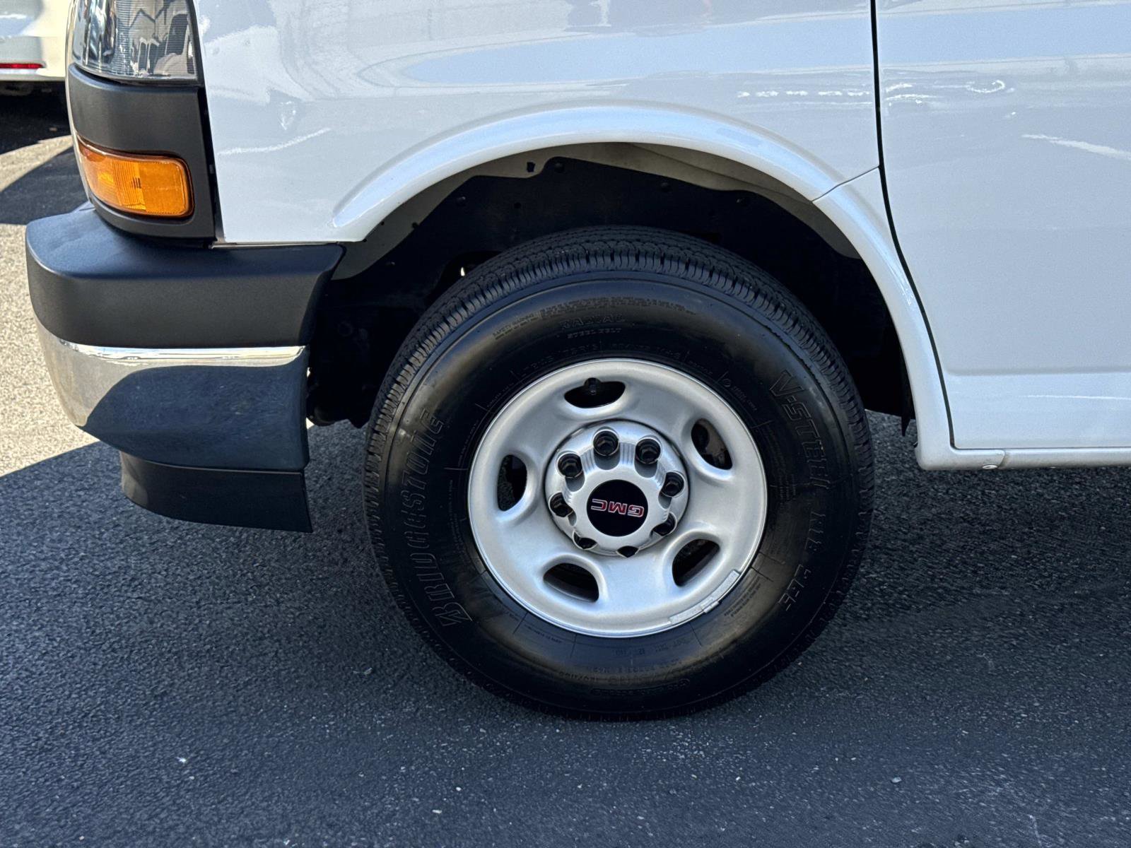 Used 2023 GMC Savana 2500 w/ Driver Convenience Package image 28