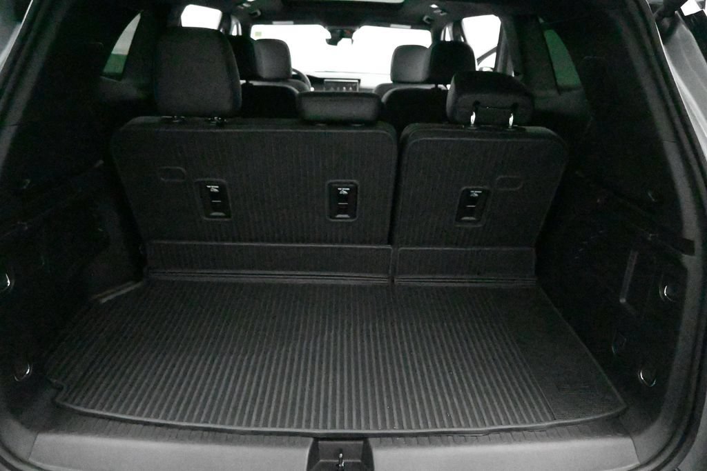 New 2026 GMC Acadia Elevation w/ Elevation Premium Package AWD/4WD image 26