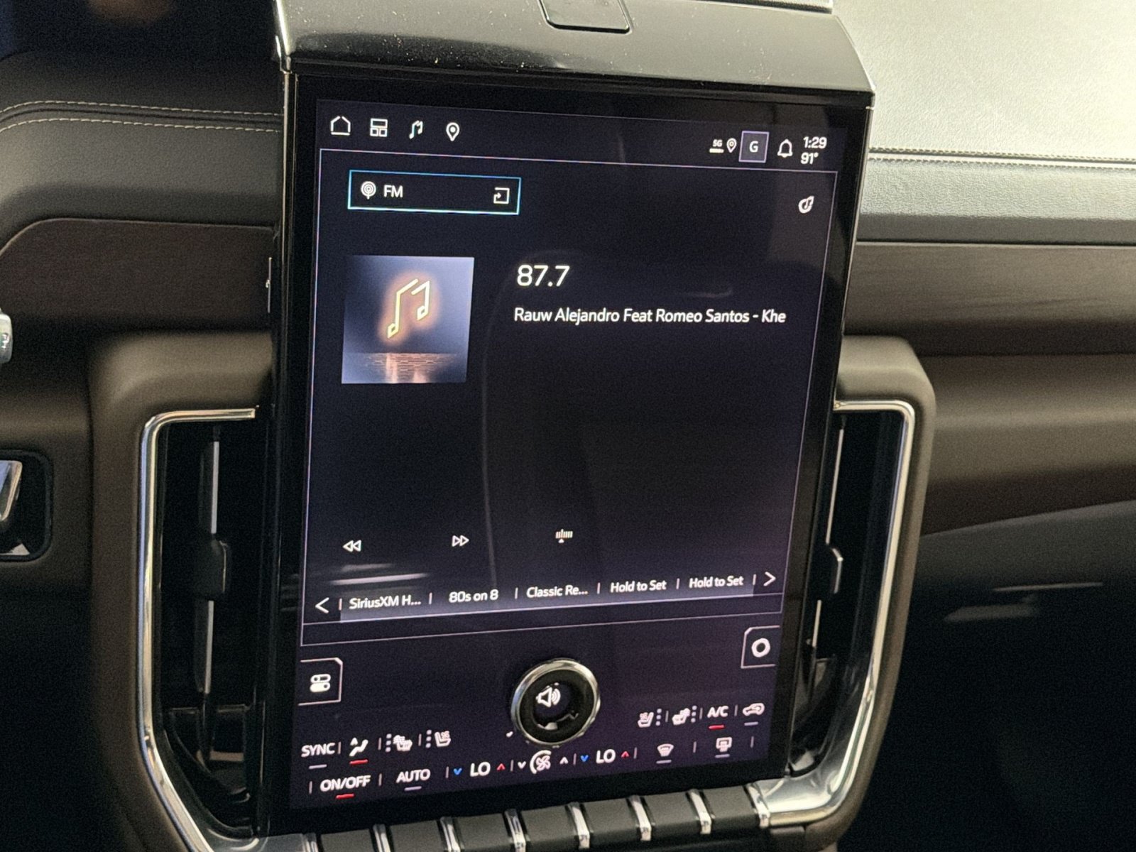 New 2026 GMC Yukon XL Denali Ultimate AWD/4WD image 18