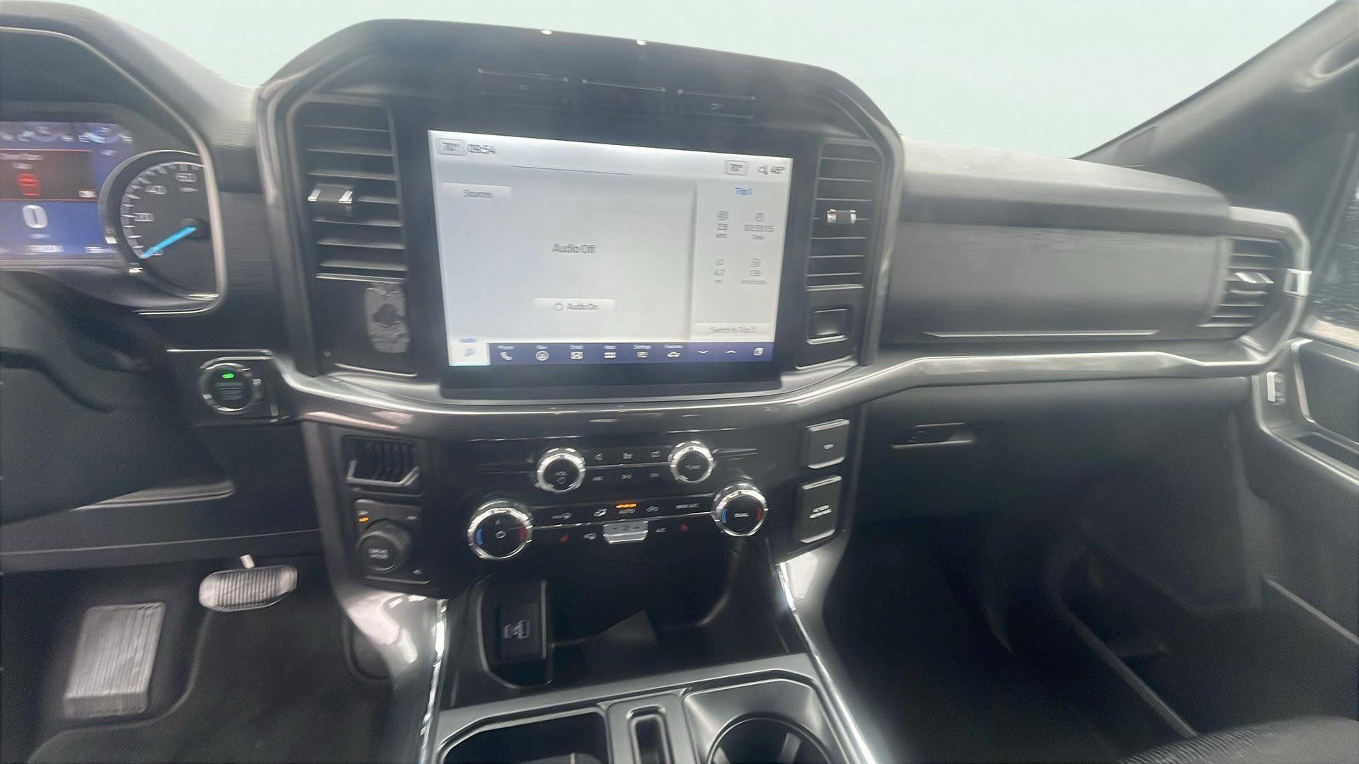 Certified 2023 Ford F150 XLT w/ Equipment Group 302A High image 13