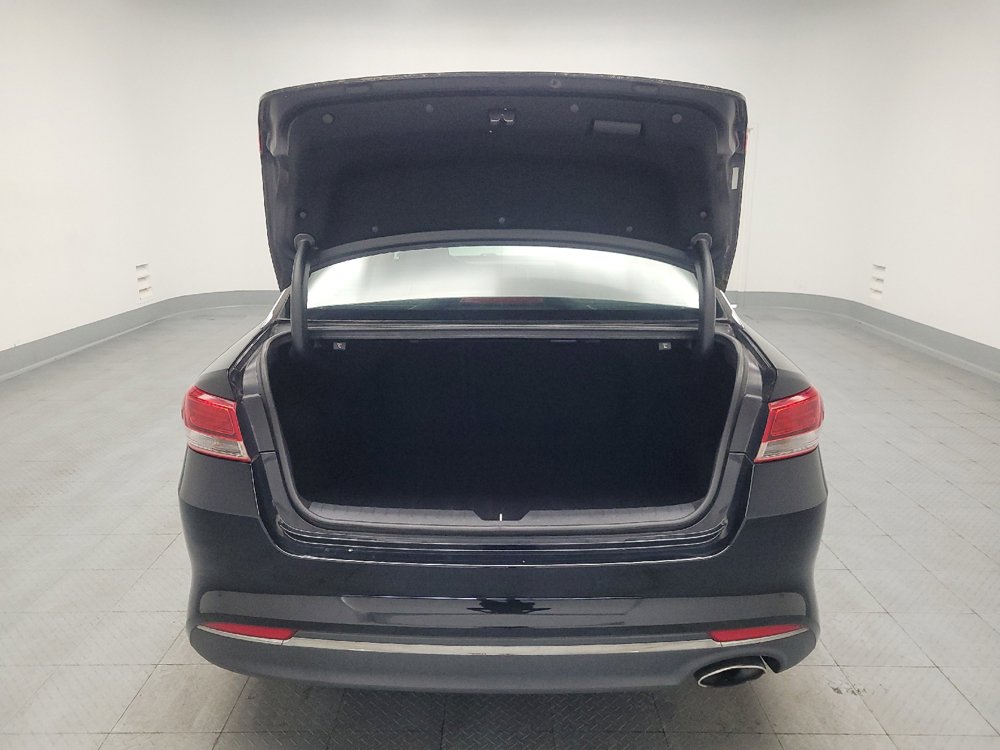 Used 2016 Kia Optima LX FWD image 29