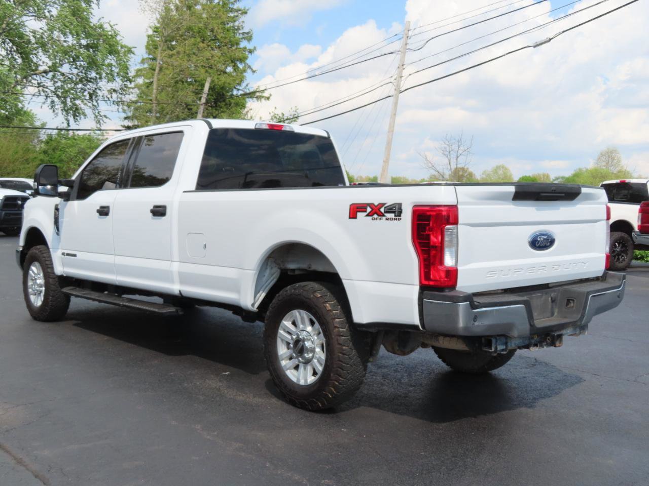 Used 2019 Ford F250 XLT w/ XLT Value Package AWD/4WD image 4