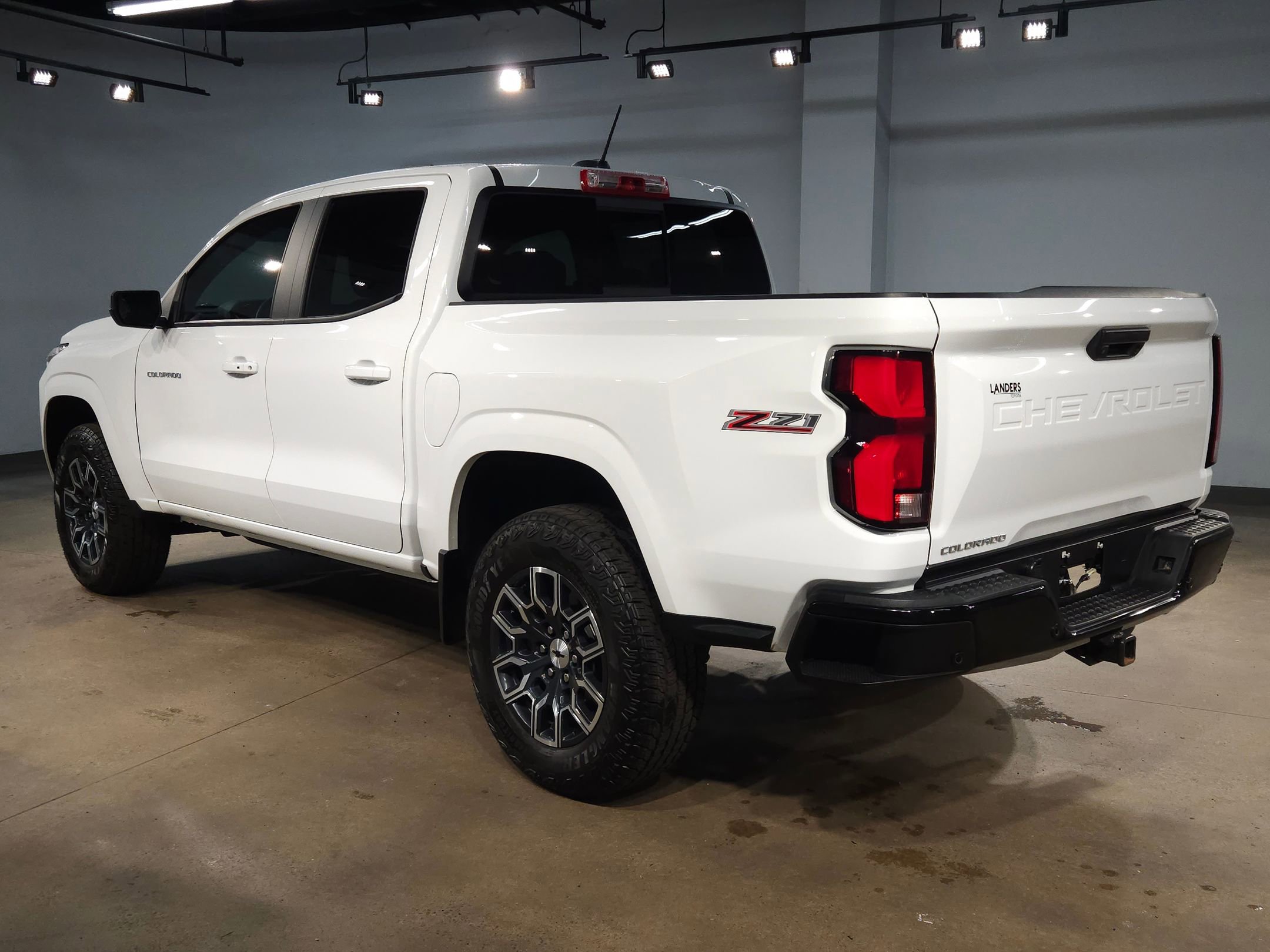 Used 2025 Chevrolet Colorado Z71 image 5