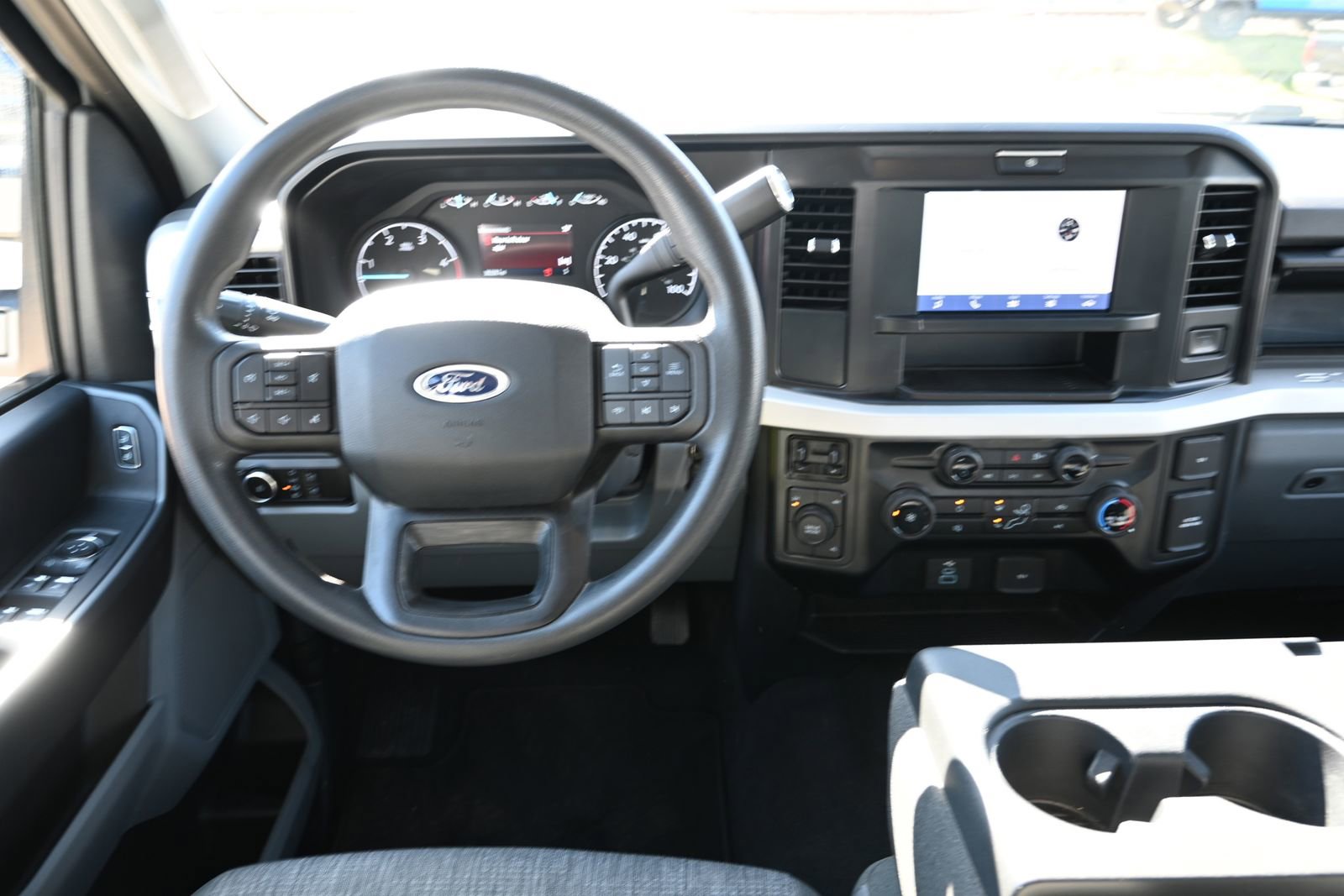 Used 2025 Ford F250 XLT image 17