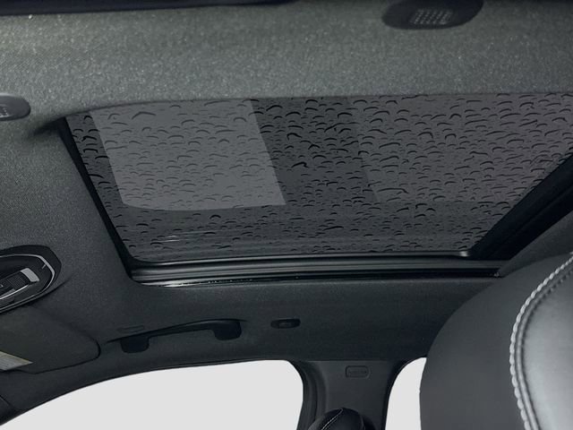 New 2025 Jeep Grand Cherokee Limited w/ Luxury Tech Group II image 25