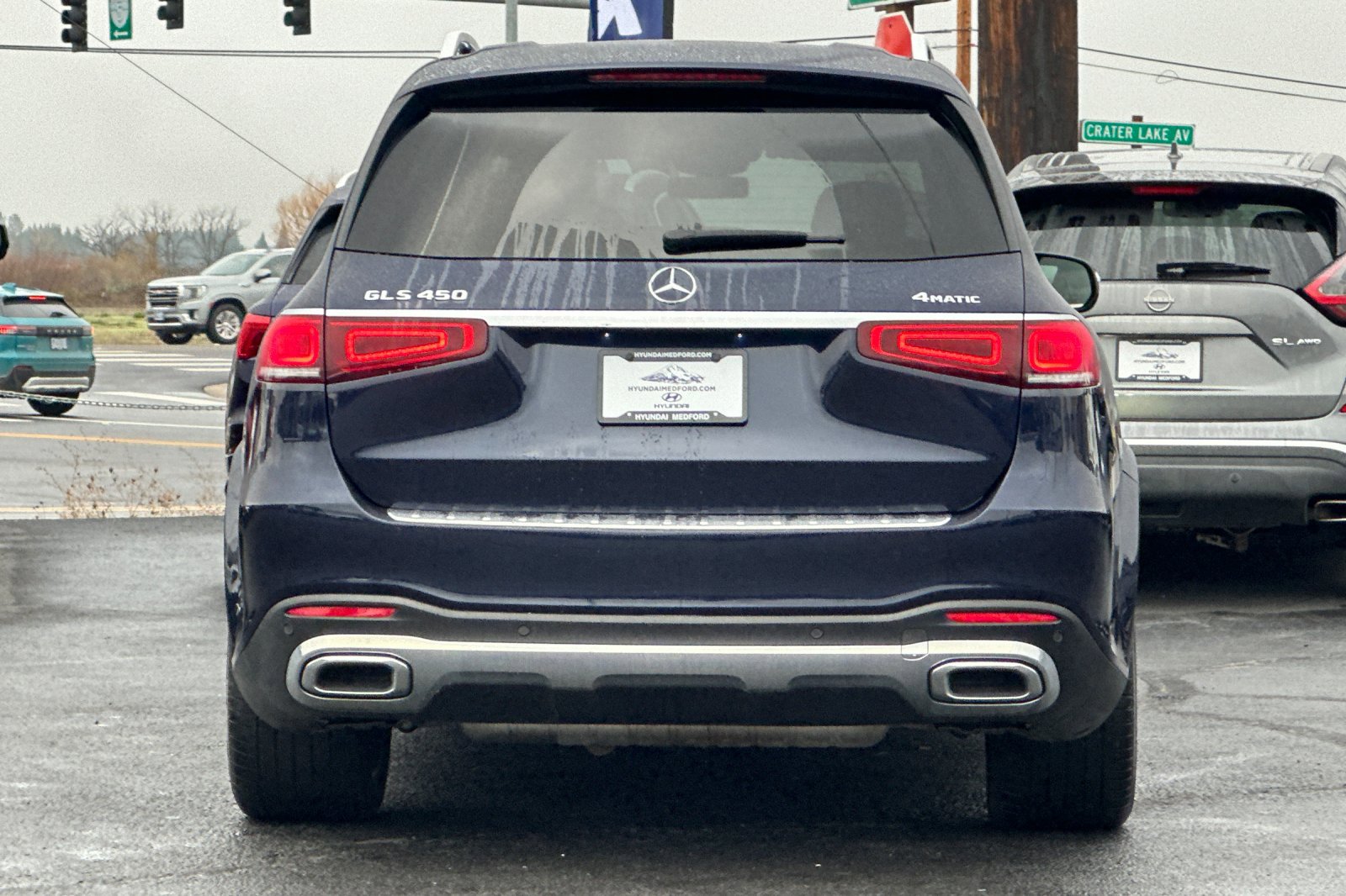 Used 2022 Mercedes-Benz GLS 450 4MATIC w/ AMG Line Exterior image 5