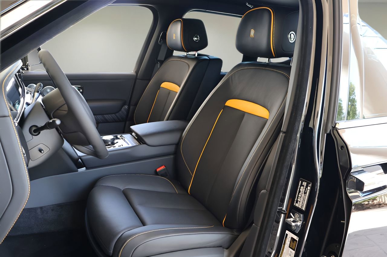 New 2026 Rolls-Royce Cullinan image 14