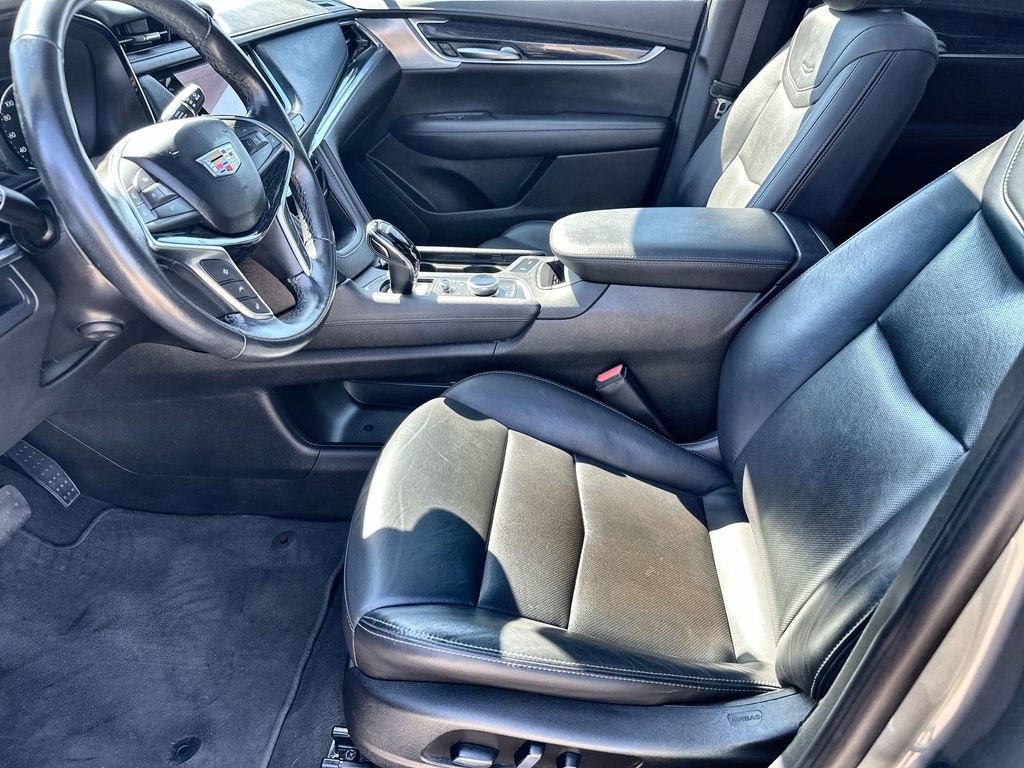 Used 2023 Cadillac XT5 Premium Luxury image 24