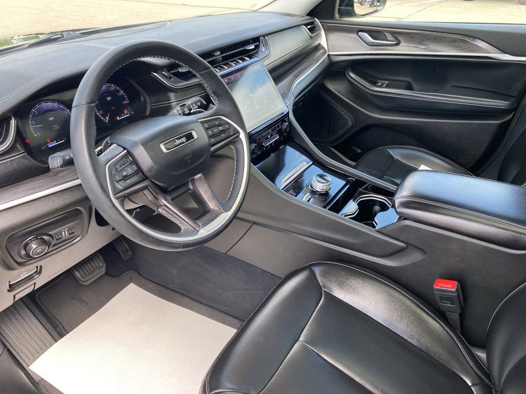 Used 2023 Jeep Grand Cherokee L Limited image 26