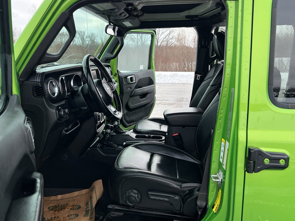 Used 2019 Jeep Wrangler Unlimited Sahara w/ Cold Weather Group image 14