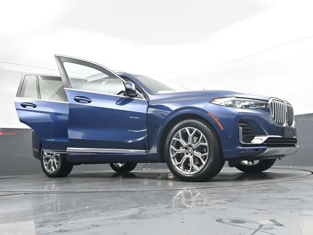 Used 2022 BMW X7 xDrive40i w/ Parking Assistance Package AWD/4WD image 45