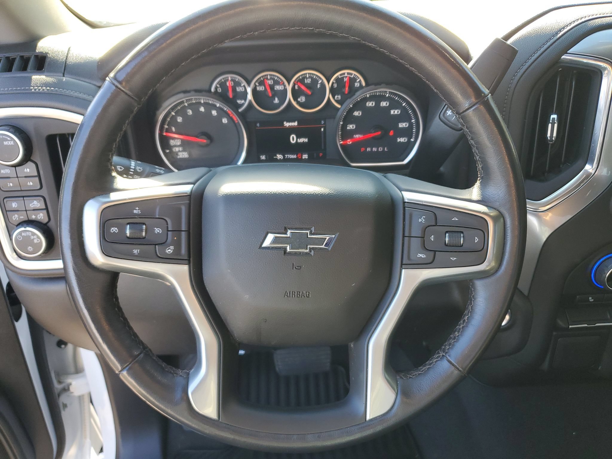 Used 2022 Chevrolet Silverado 1500 RST w/ Z71 Off-Road Package AWD/4WD image 18