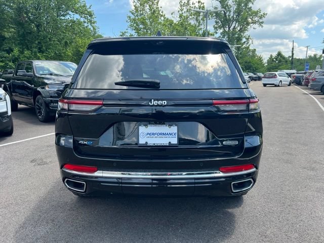 Used 2023 Jeep Grand Cherokee Overland w/ Luxury Tech Group IV AWD/4WD image 33