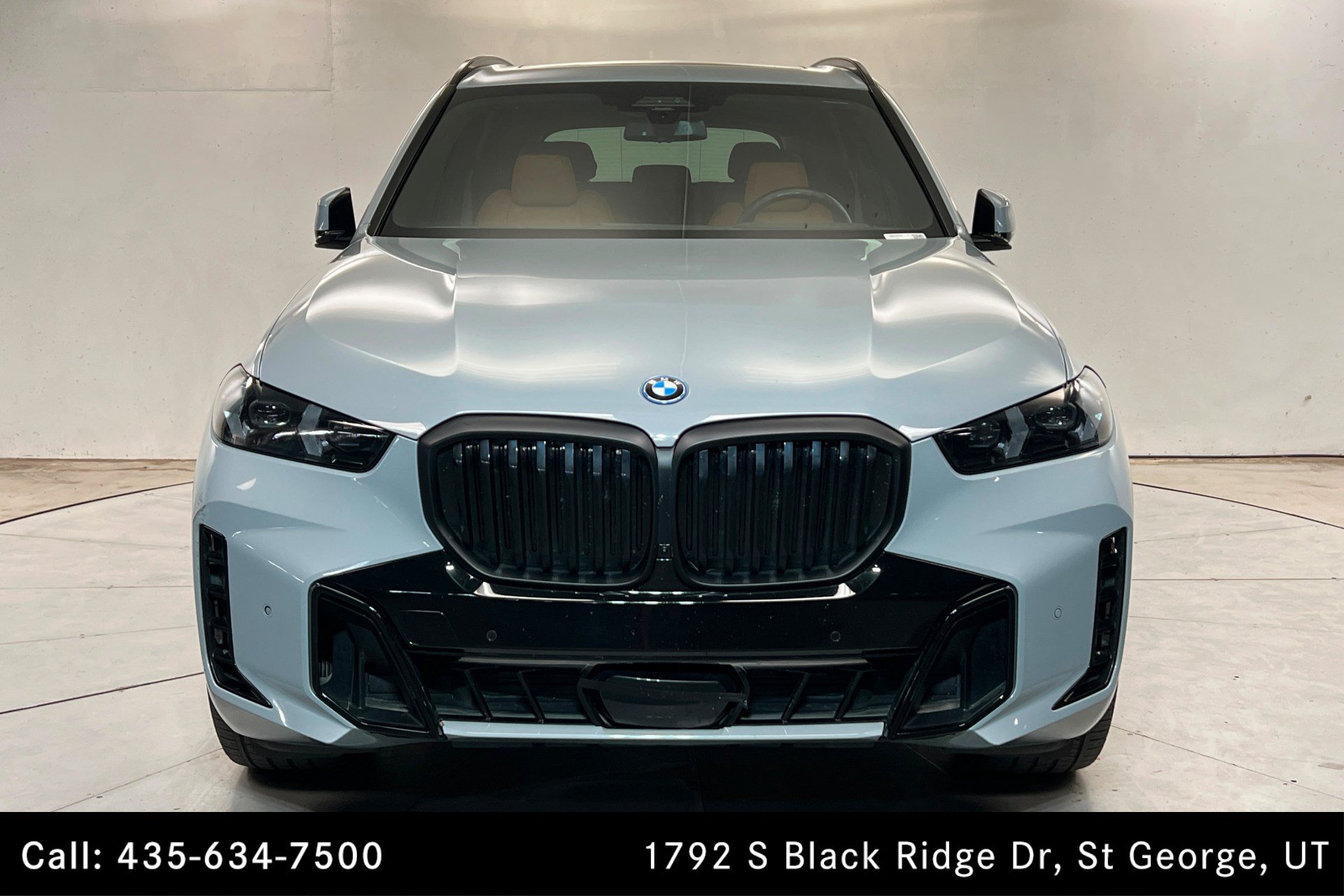 Used 2026 BMW X5 xDrive50e w/ M Sport Package AWD/4WD image 8