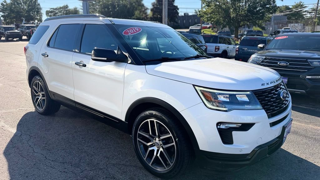 Used 2019 Ford Explorer Sport w/ Equipment Group 401A AWD/4WD image 10