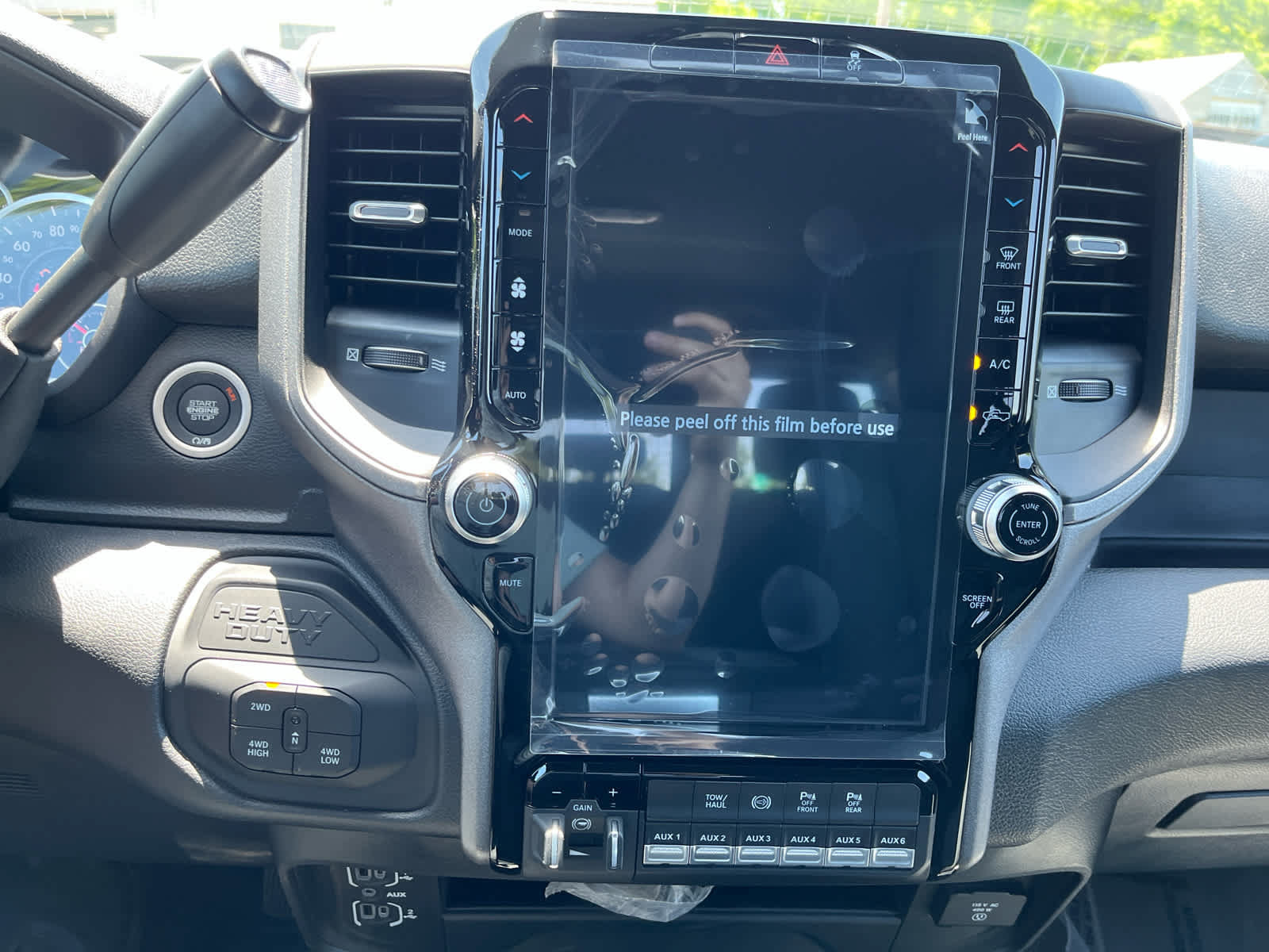 New 2026 RAM 3500 Tradesman AWD/4WD image 15