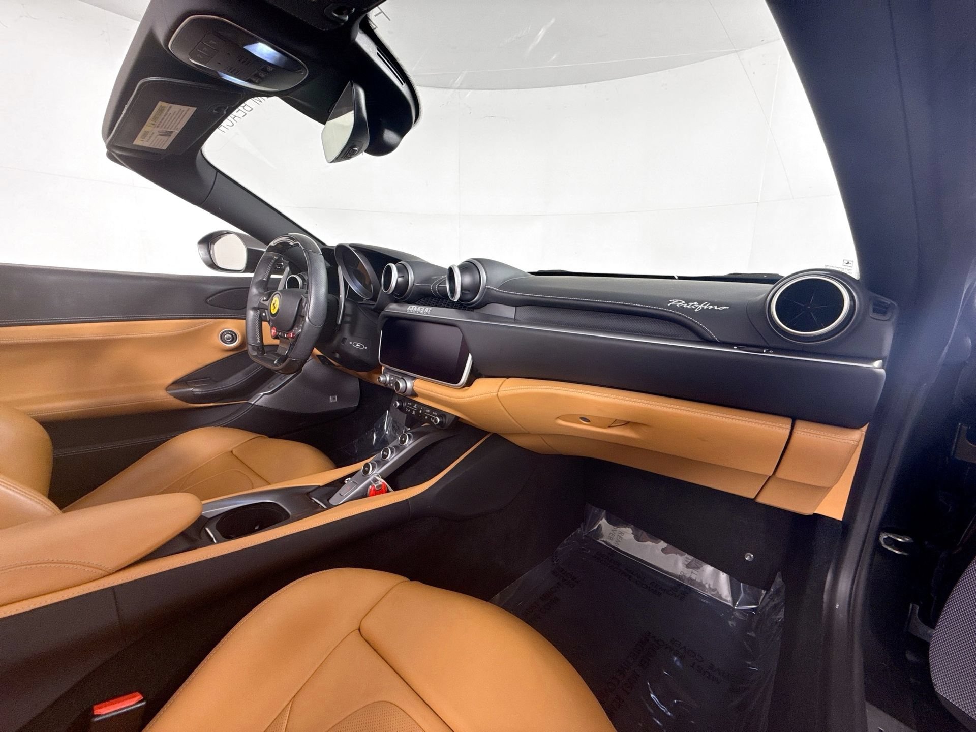Certified 2021 Ferrari Portofino RWD image 25