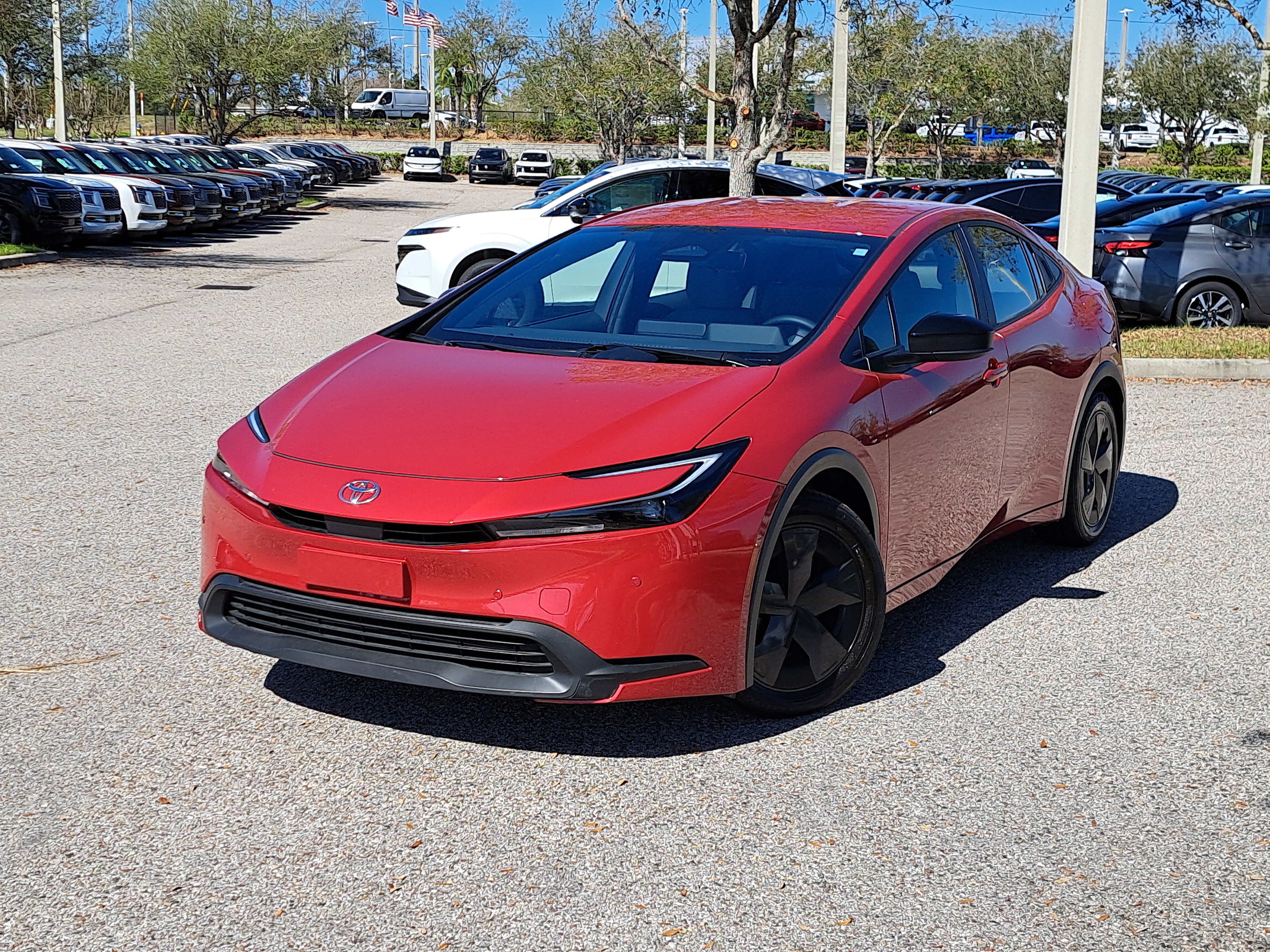 Used 2025 Toyota Prius LE FWD image 33