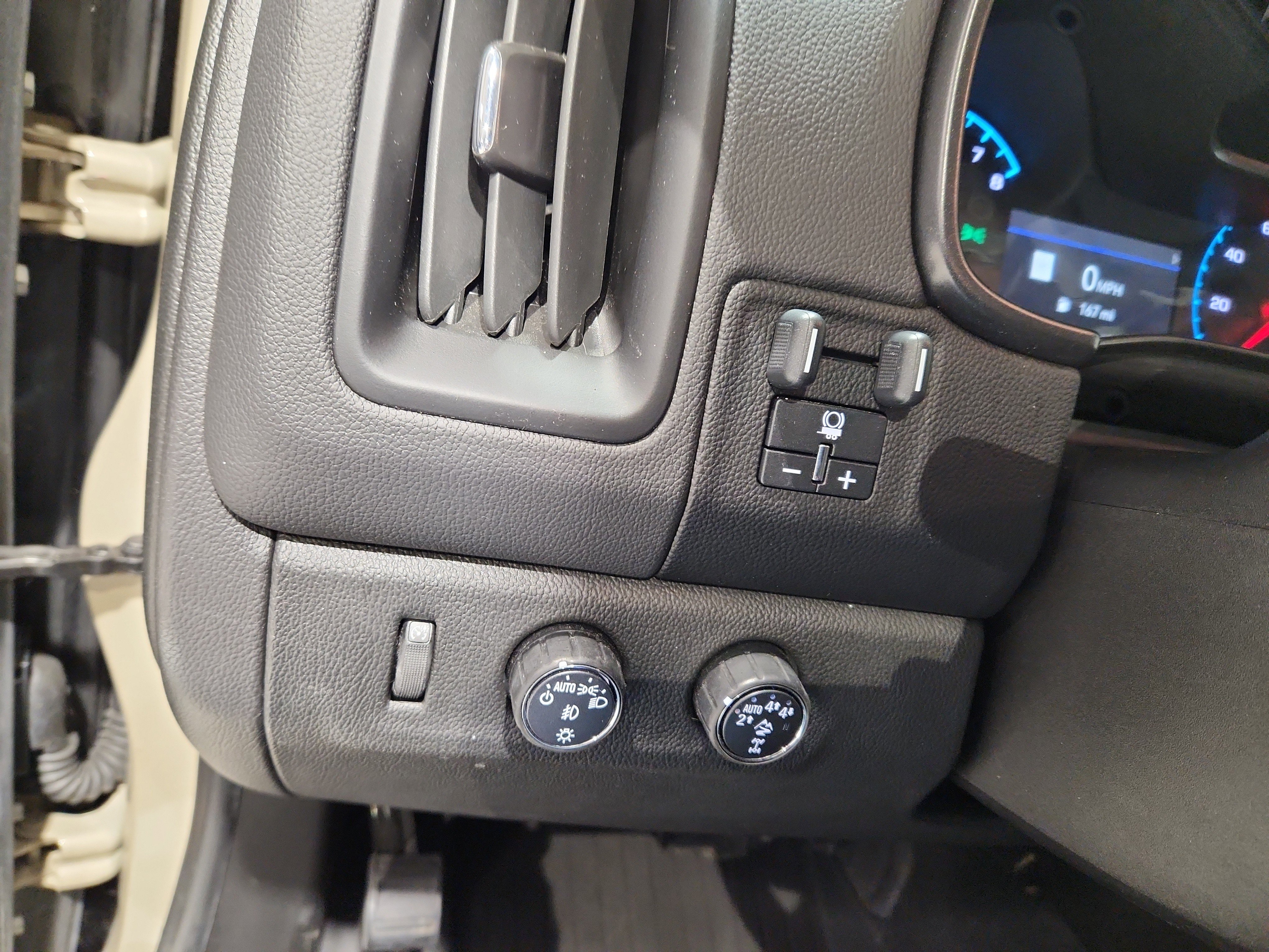 Certified 2022 Chevrolet Colorado ZR2 w/ Colorado ZR2 Bison Edition image 13