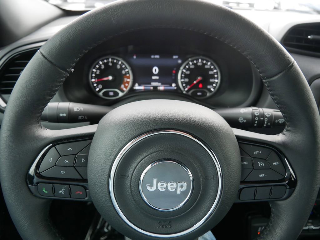 Used 2022 Jeep Renegade Altitude w/ Convenience Group image 25