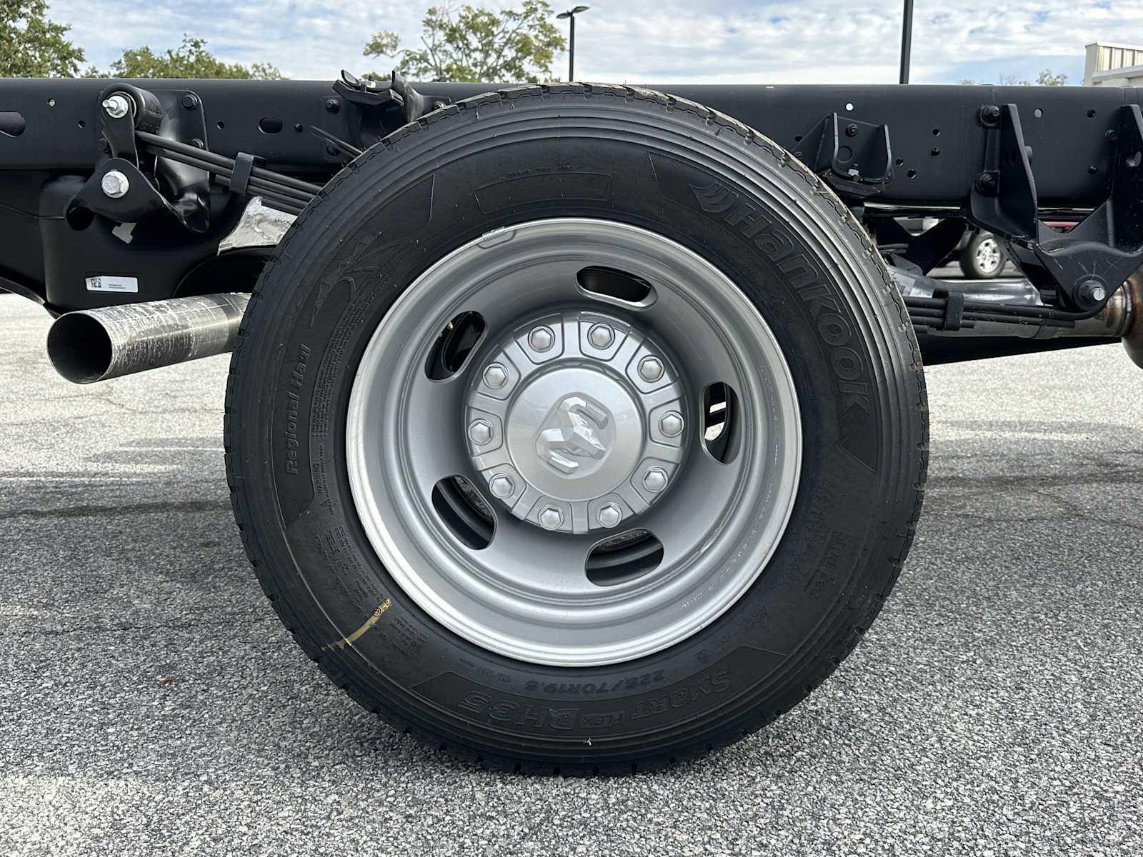 New 2026 RAM 5500 Tradesman image 17