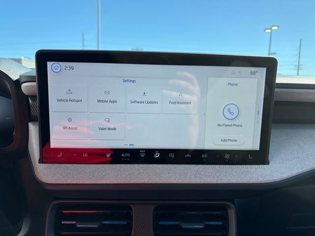 New 2025 Ford Maverick XLT w/ Equipment Group 301A image 19