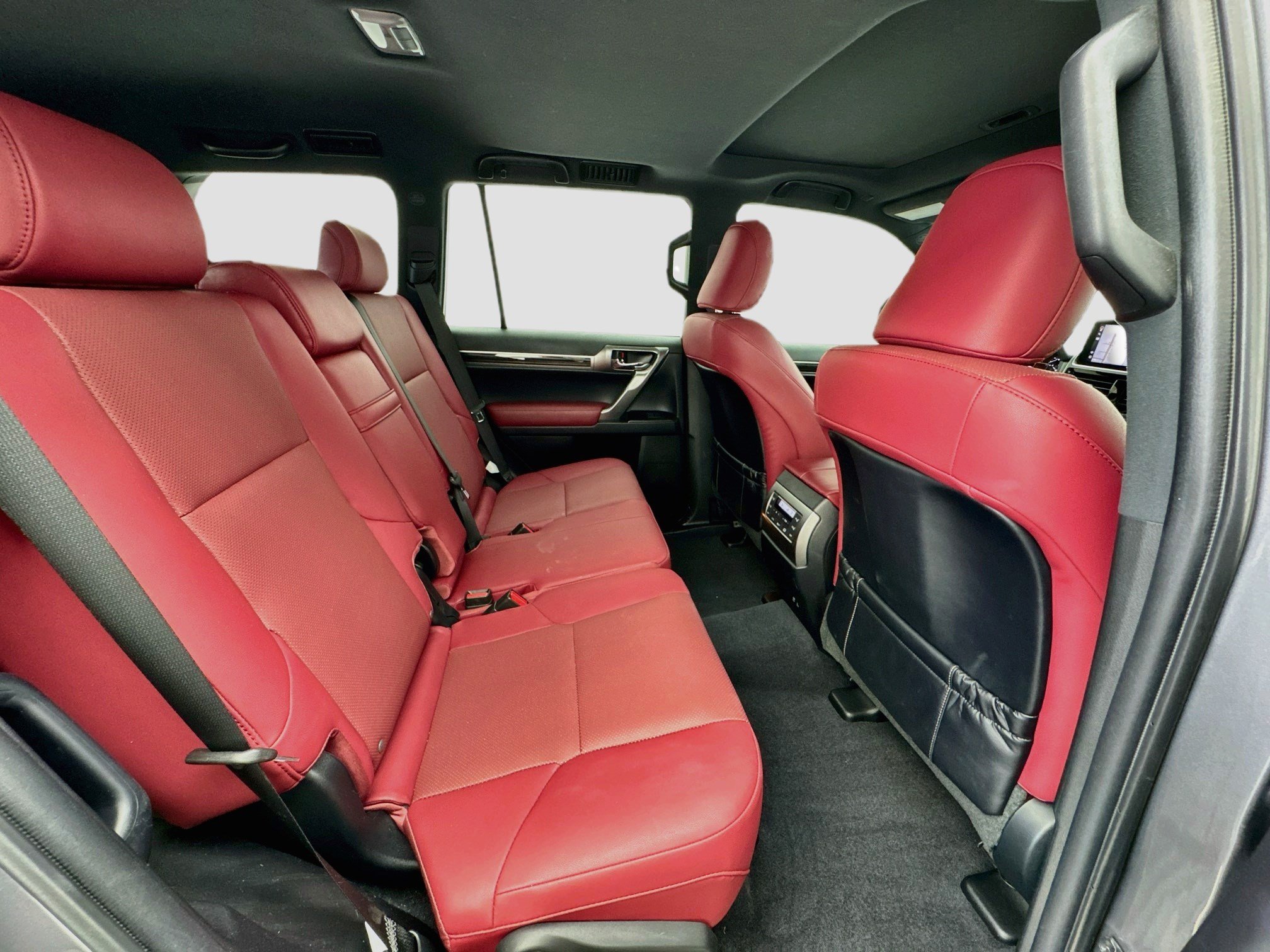 Used 2022 Lexus GX 460 Premium w/ Premium Package AWD/4WD image 19