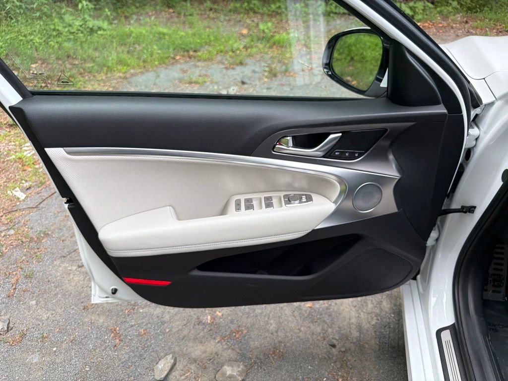 Used 2026 Genesis G70 3.3T Sport Prestige AWD/4WD image 15