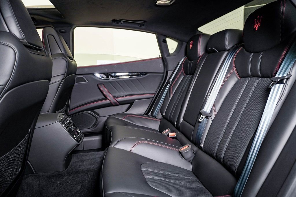 Certified 2024 Maserati Quattroporte Modena Ultima Q4 image 17