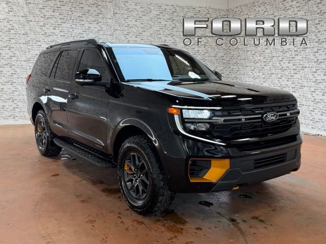 Used 2025 Ford Expedition Tremor image 1